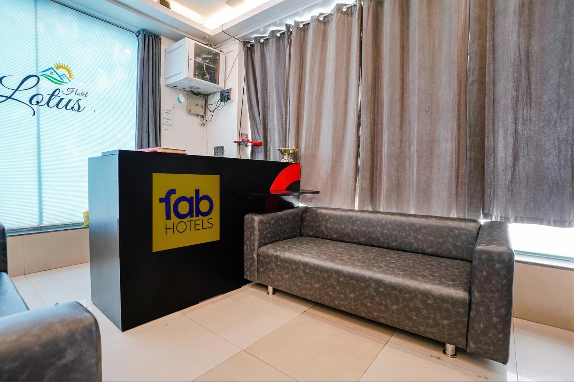 Fabhotel Lotus I Surat Eksteriør billede
